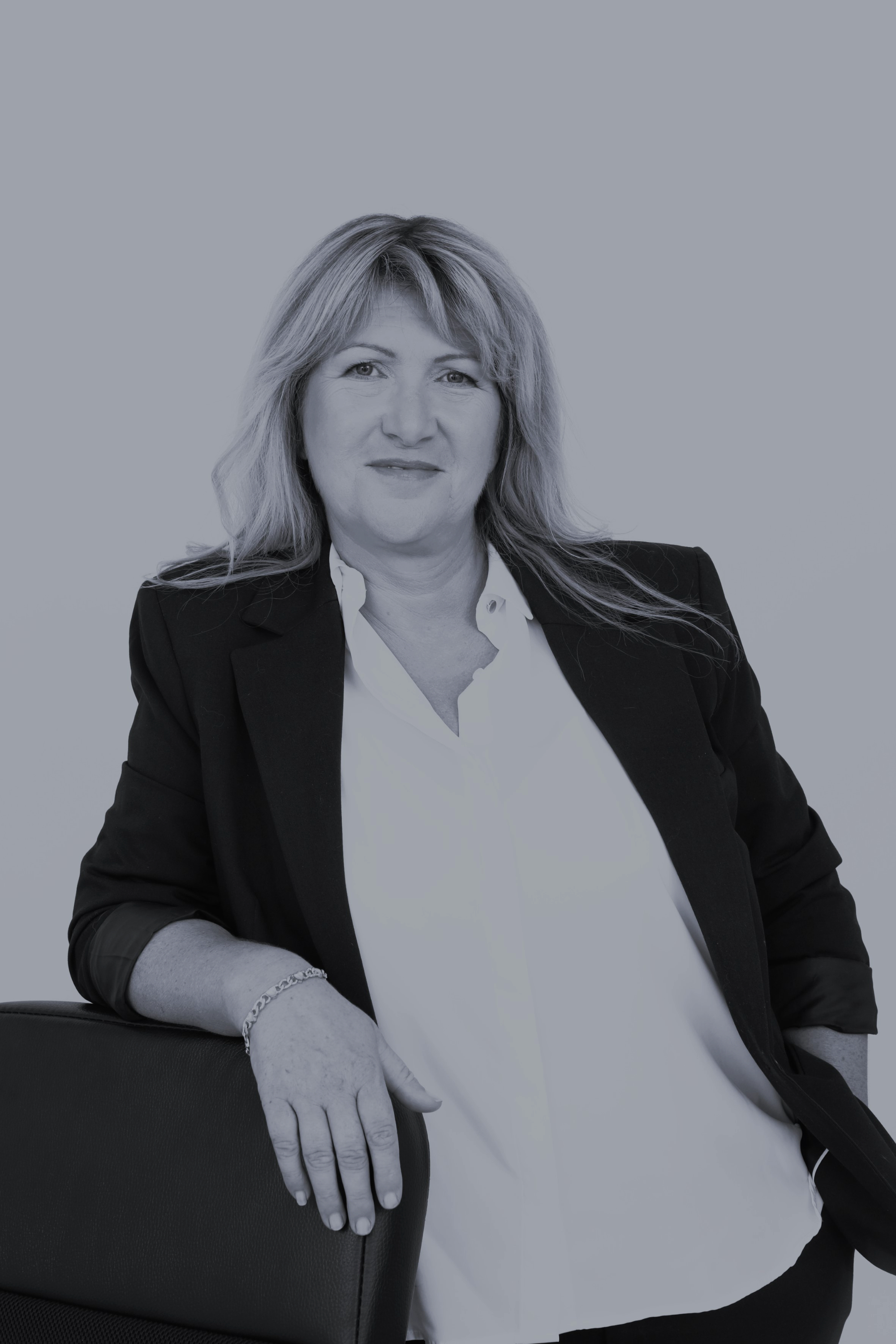Regina Uhlig, Rebel PM International